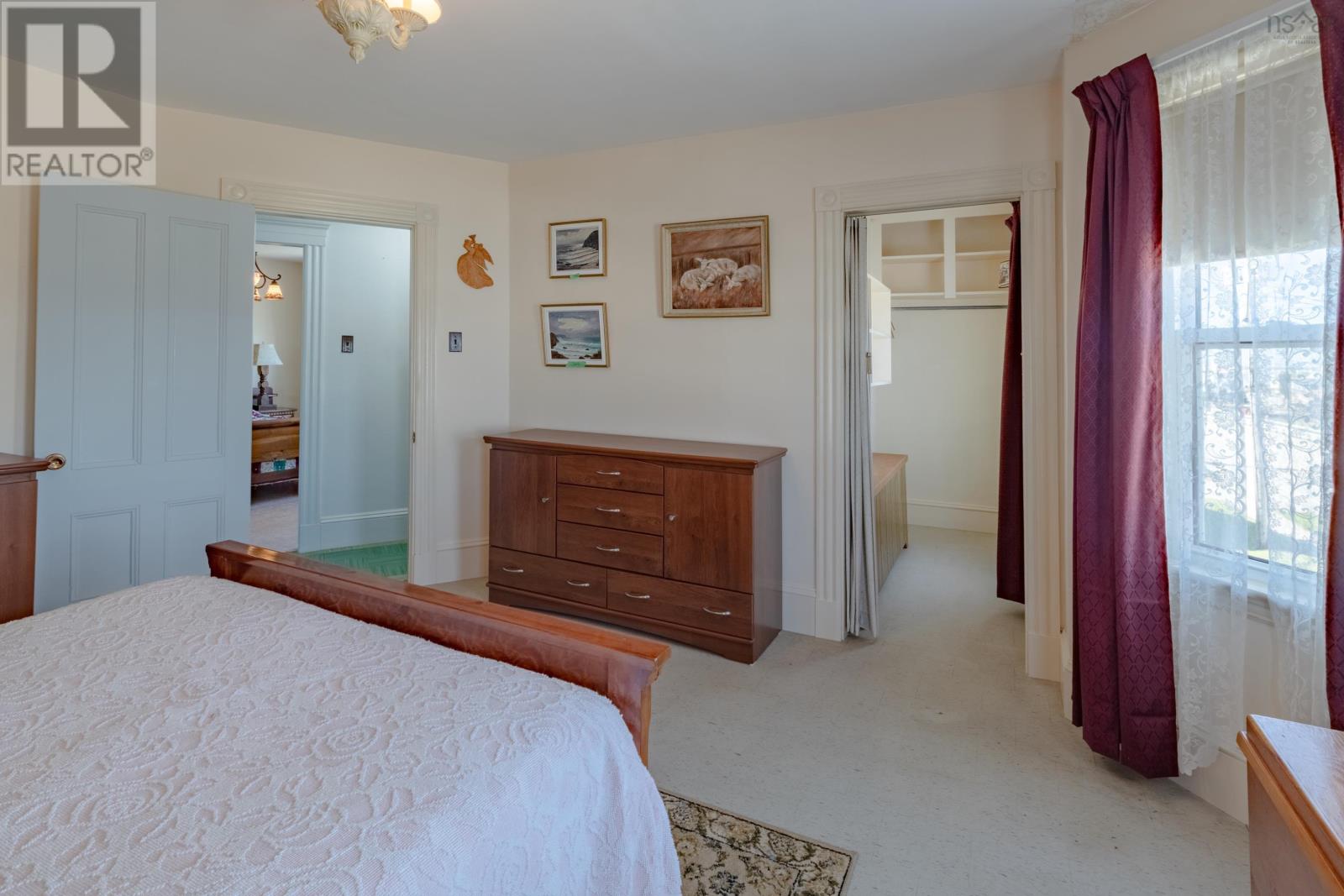 9086 Highway 1 - 37