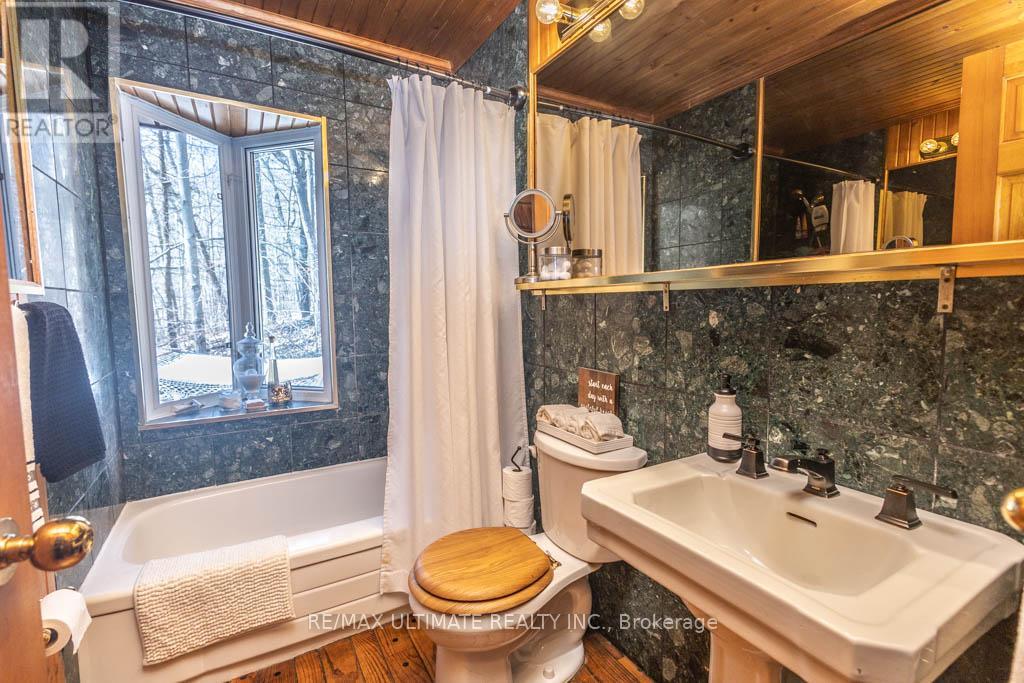 63 SUMAC LANE - 25