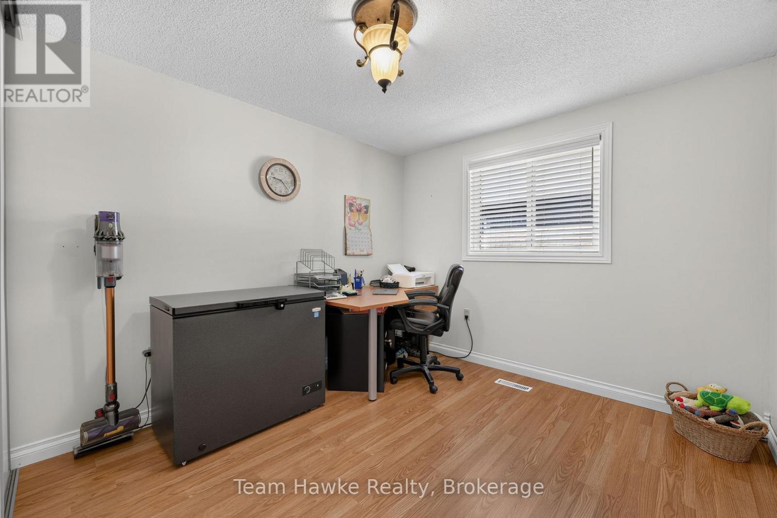 400 GALLOWAY BOULEVARD - 18