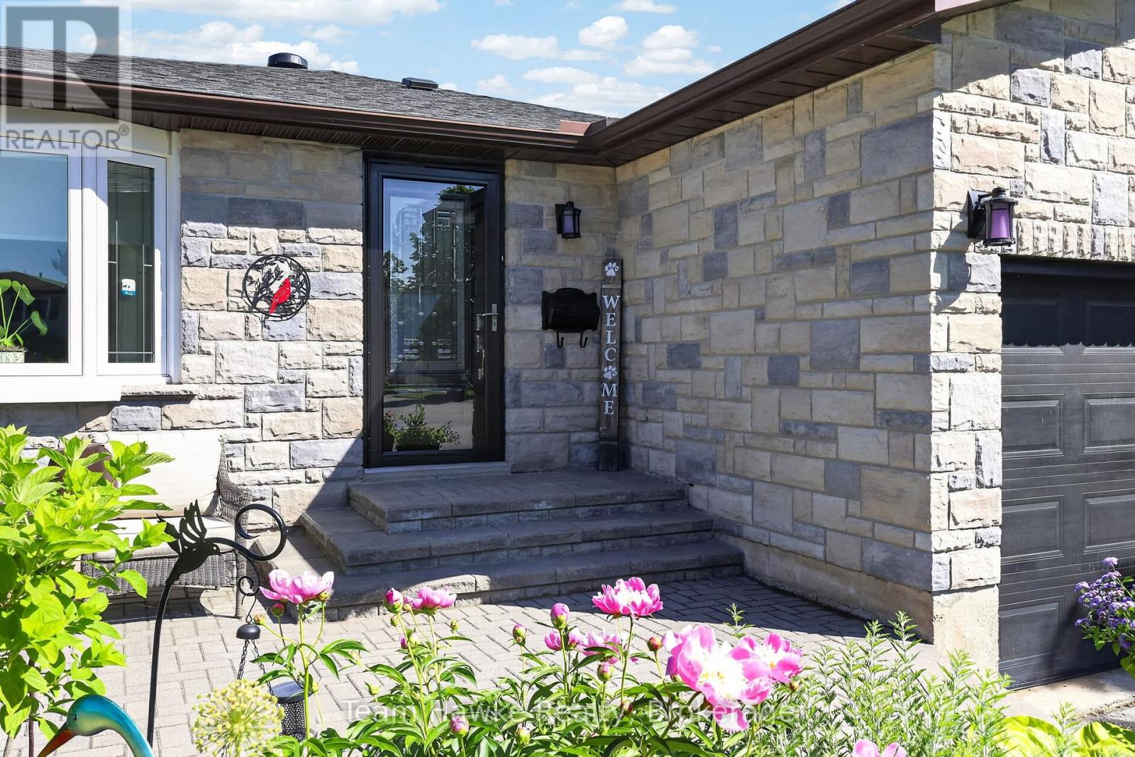 400 GALLOWAY BOULEVARD - 4