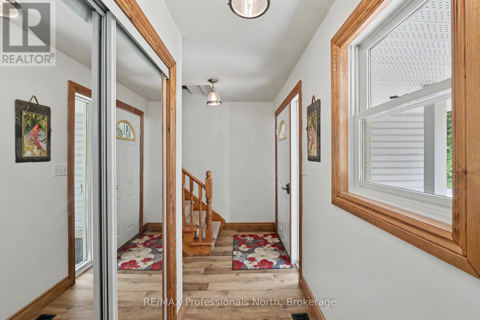 1392 TENNYSON ROAD - 5