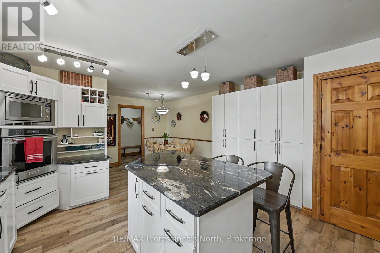 1392 TENNYSON ROAD - Image 22