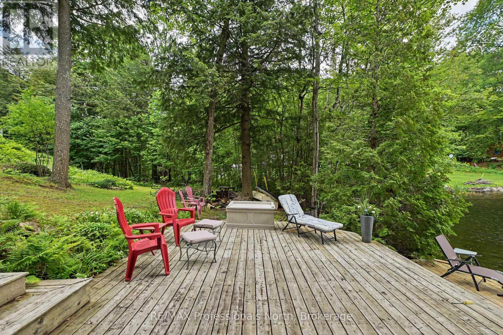 1392 TENNYSON ROAD - 48