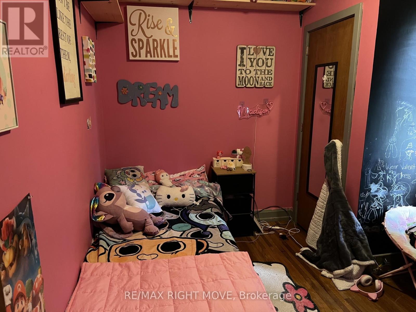 243 MCKINNELL STREET - 5