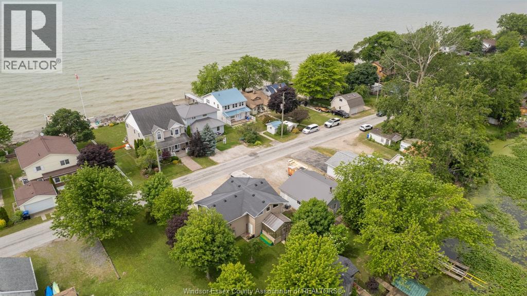 419 LAKESIDE - 40