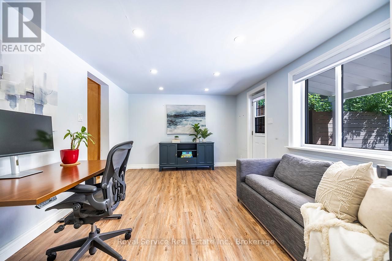 127 BEAVER STREET S - 19
