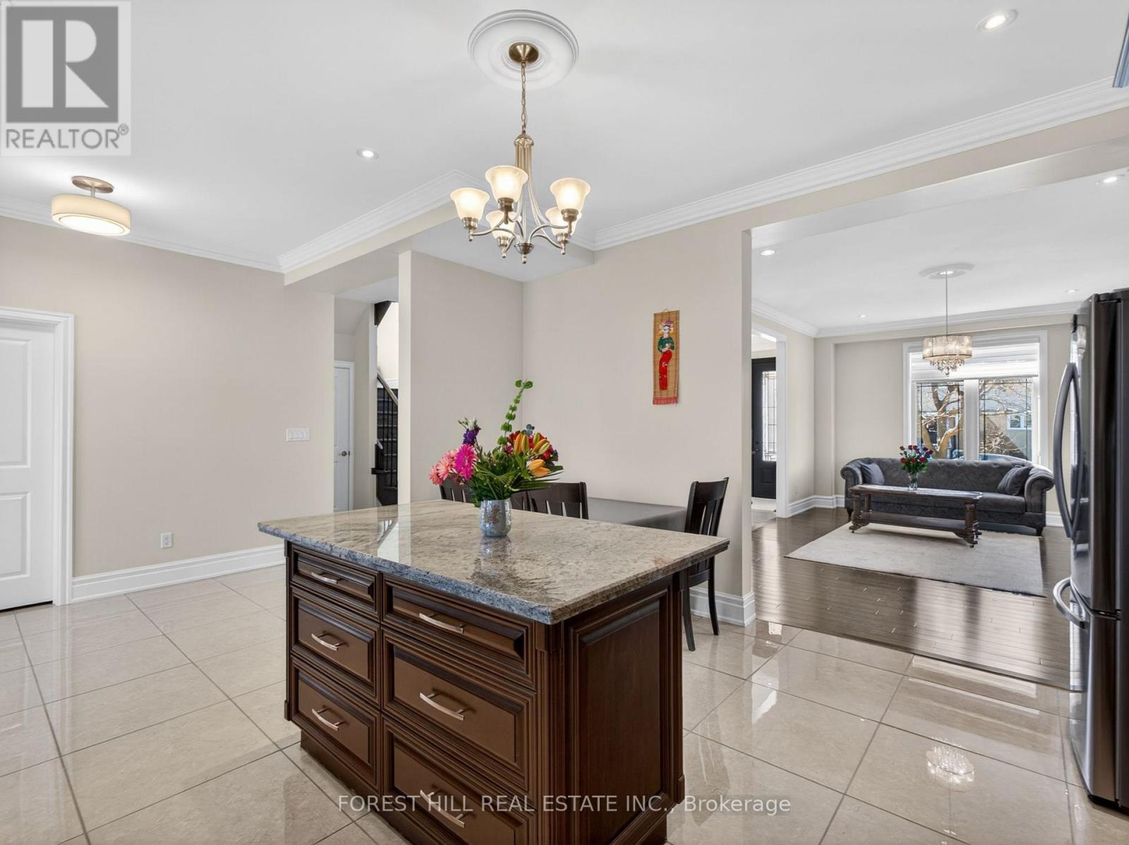 114 REGENT ROAD - 32