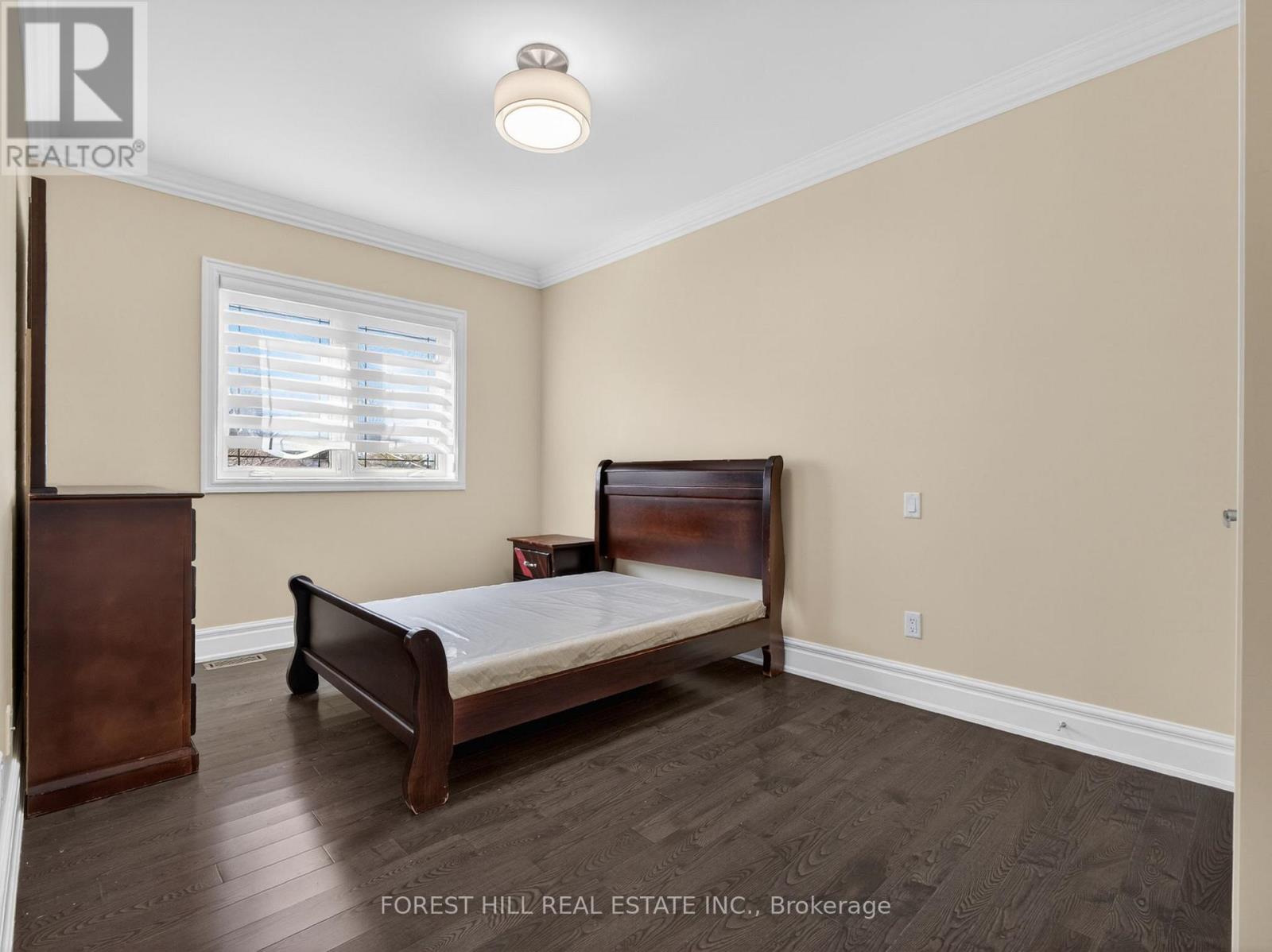 114 REGENT ROAD - 40