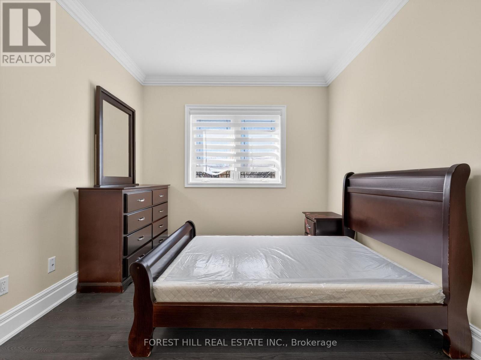 114 REGENT ROAD - 41