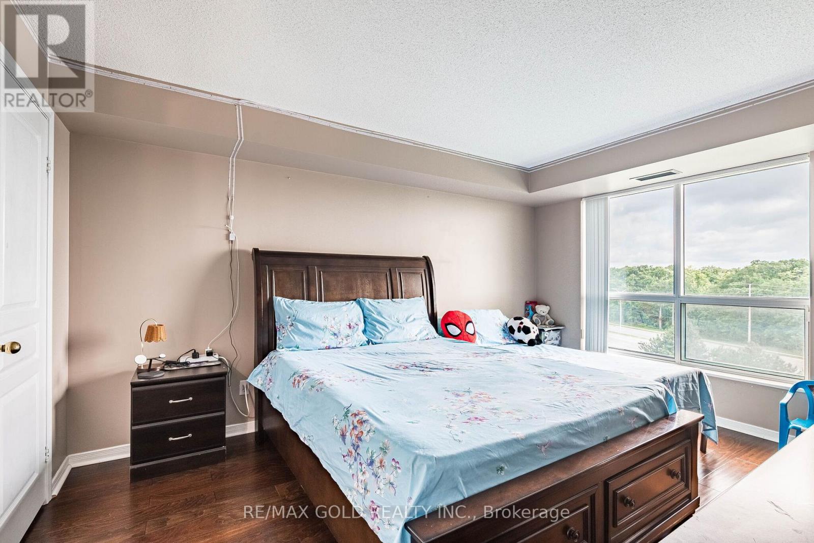 #701 2545 ERIN CENTRE BOULEVARD - 12