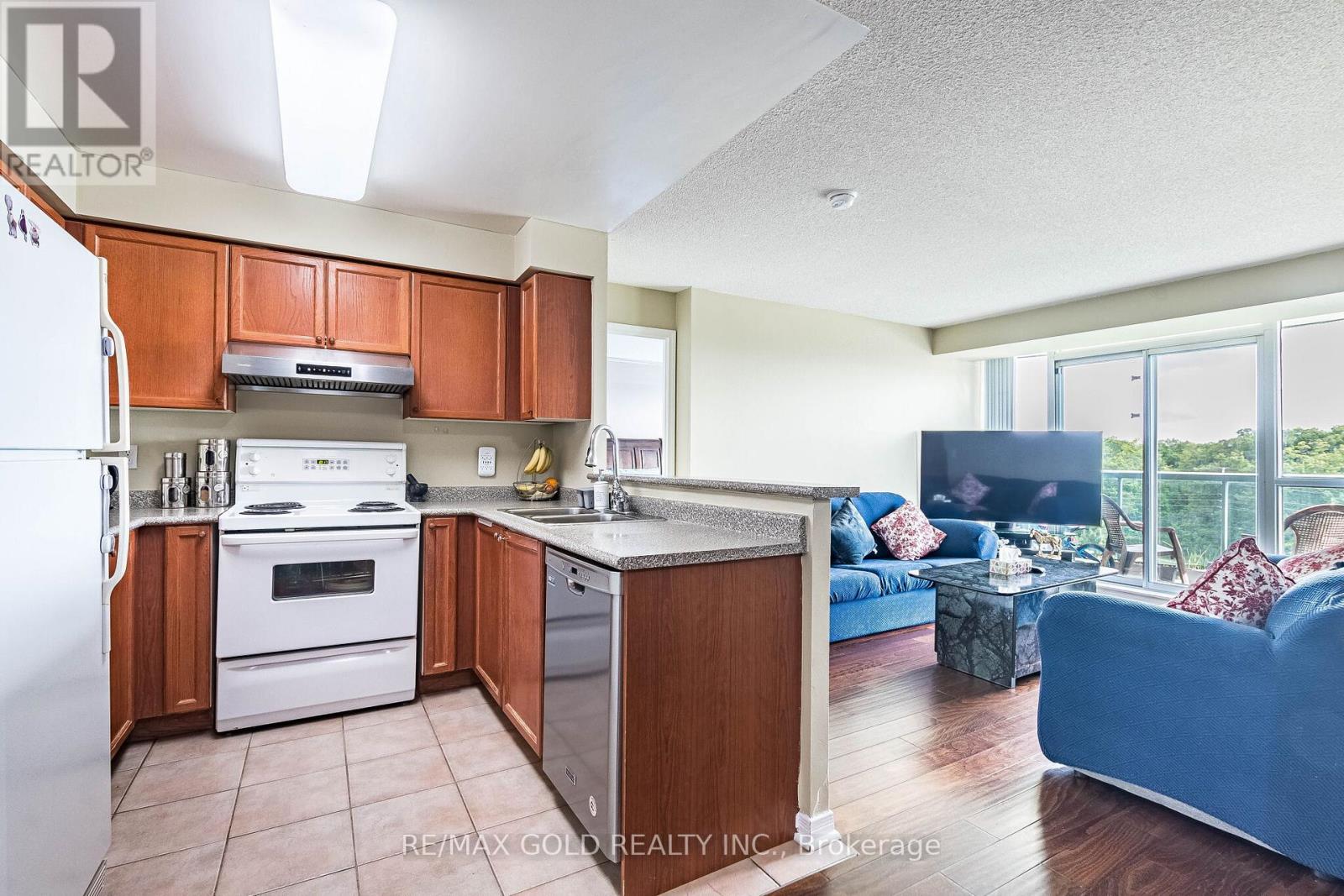 #701 2545 ERIN CENTRE BOULEVARD - 6
