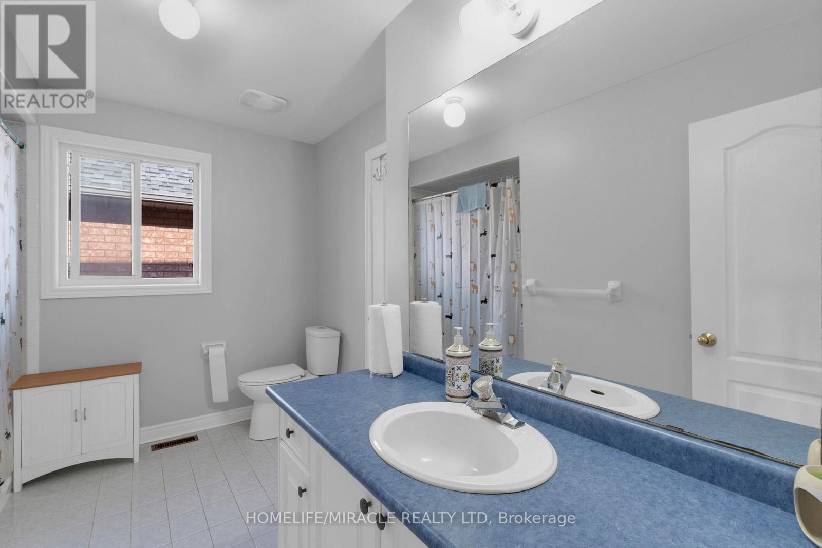 18 HARTWELL GATE - 32