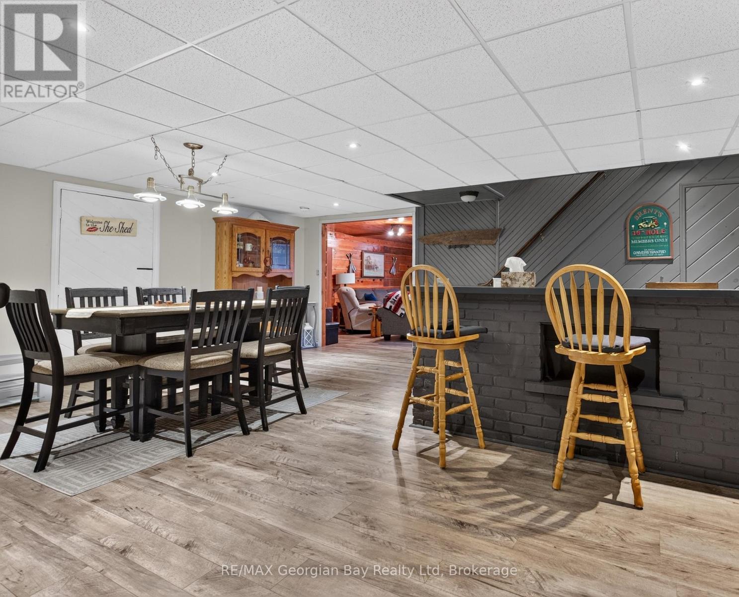 71 LORNE AVENUE - 27
