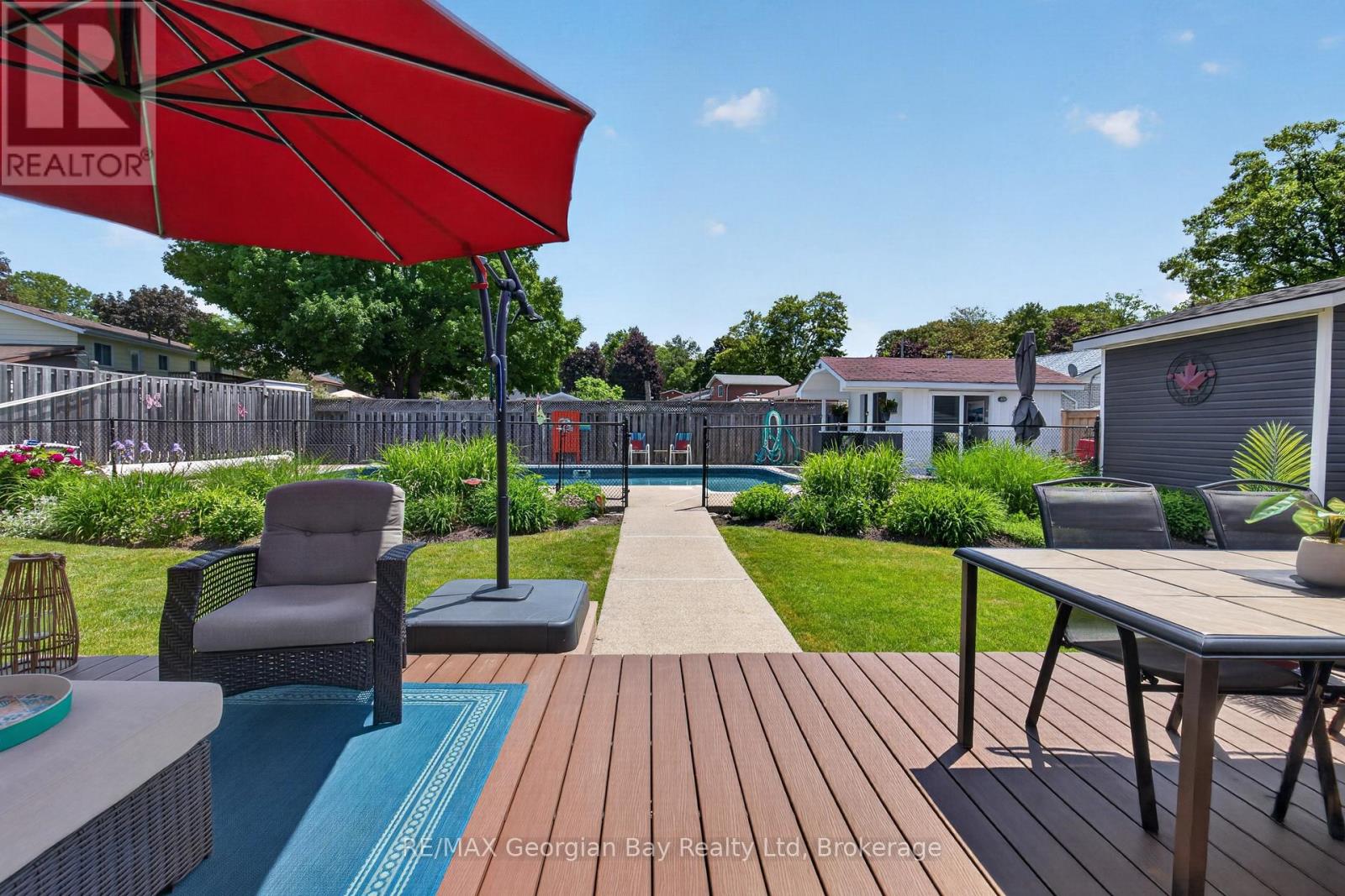 71 LORNE AVENUE - 37