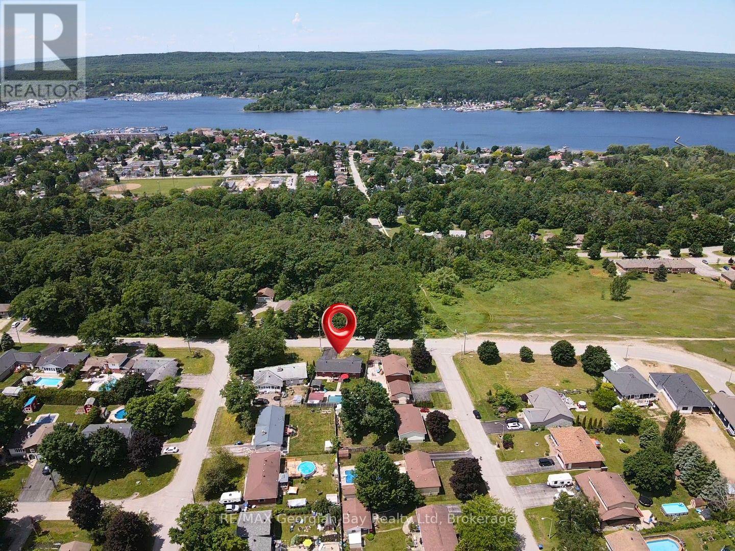 71 LORNE AVENUE - 48