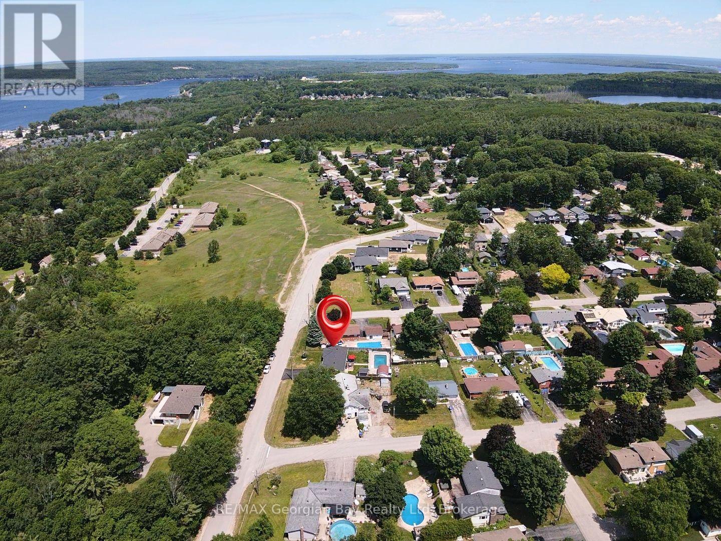 71 LORNE AVENUE - 49