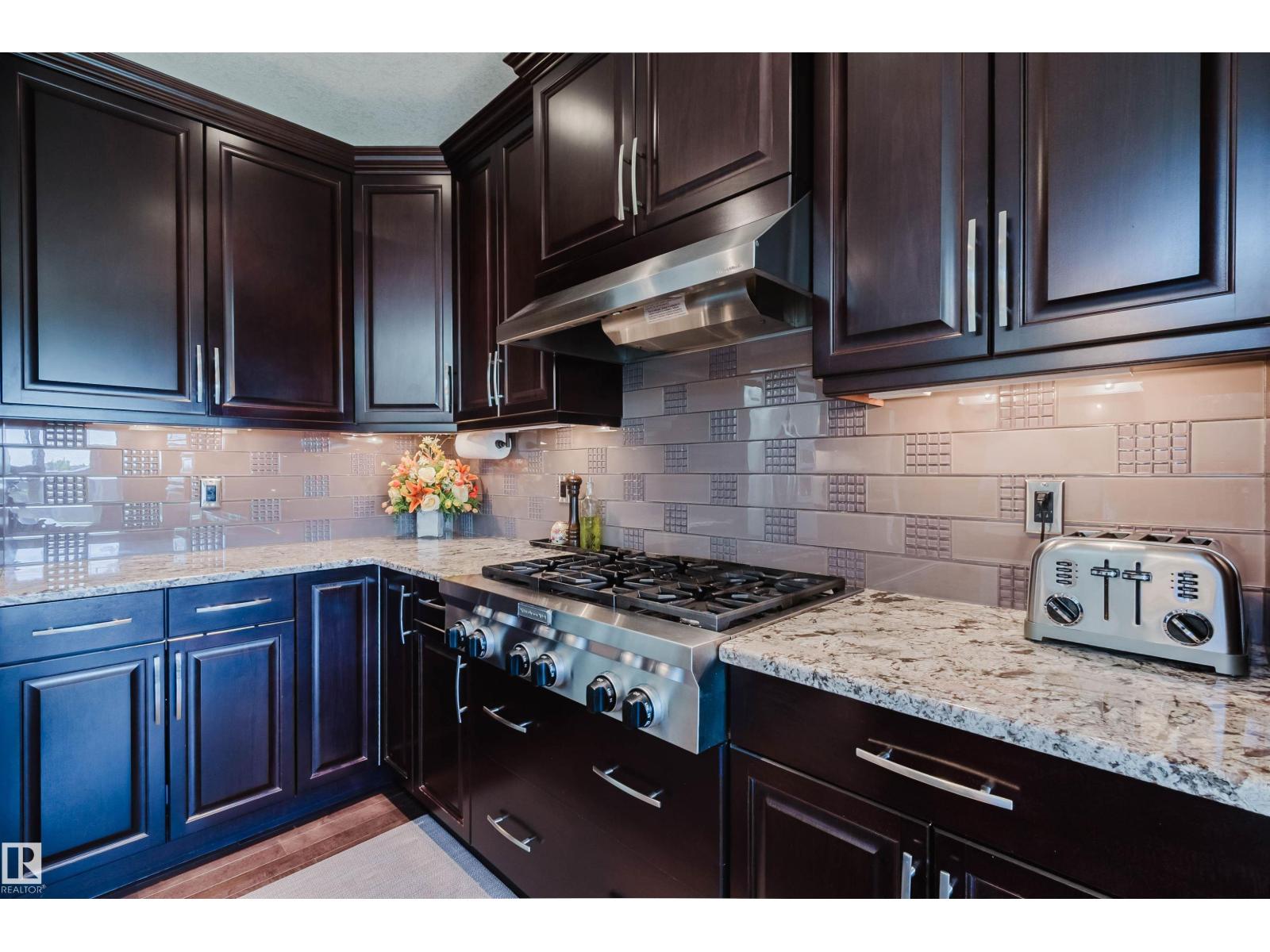 4377 MCCLUNG CR NW - 27
