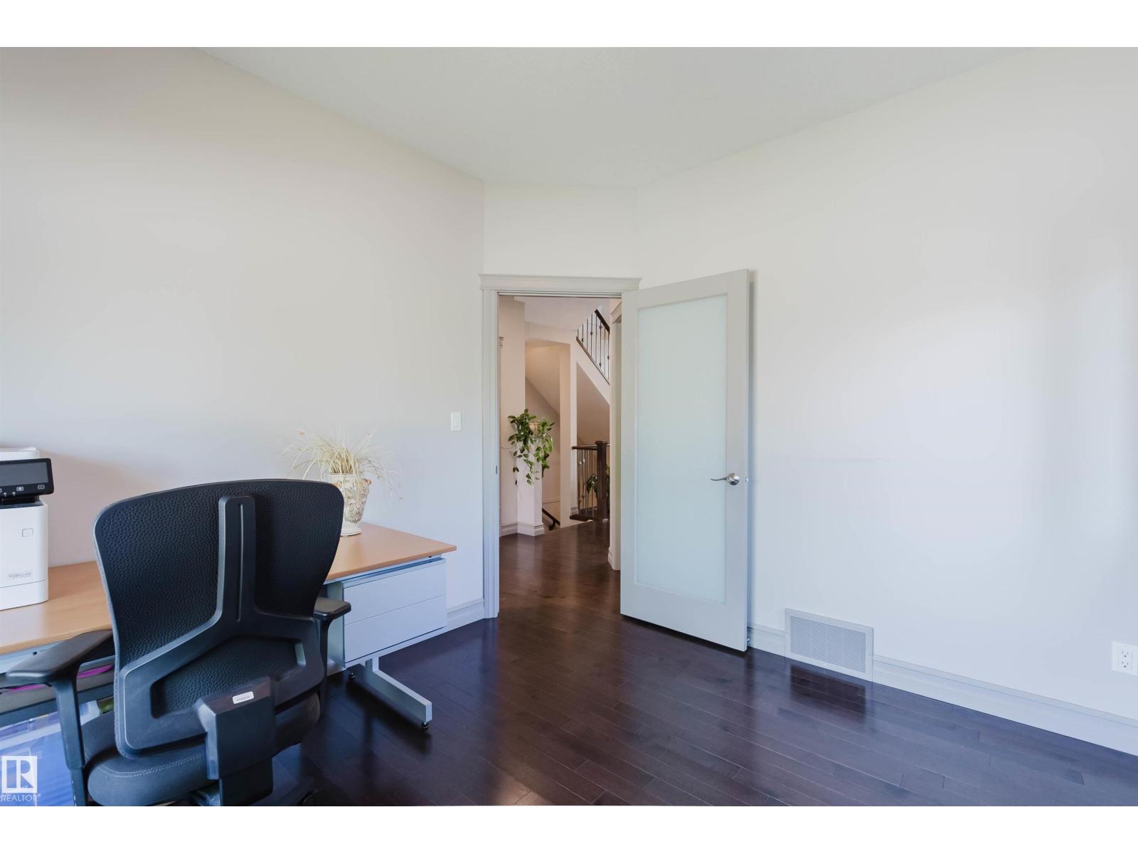 4377 MCCLUNG CR NW - 9