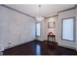 4377 Mcclung Cr Nw, Edmonton, AB T6R0M8 Photo 13