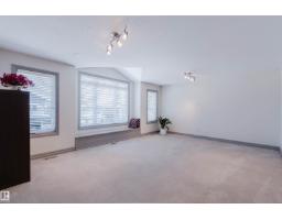 4377 Mcclung Cr Nw, Edmonton, AB T6R0M8 Photo 34