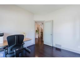 4377 Mcclung Cr Nw, Edmonton, AB T6R0M8 Photo 9