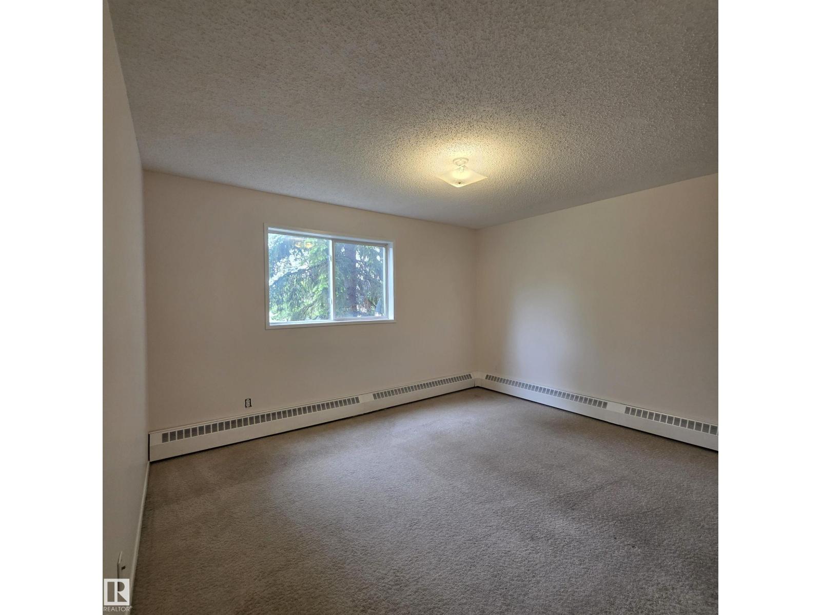 #201 17467 98A AV NW - 22