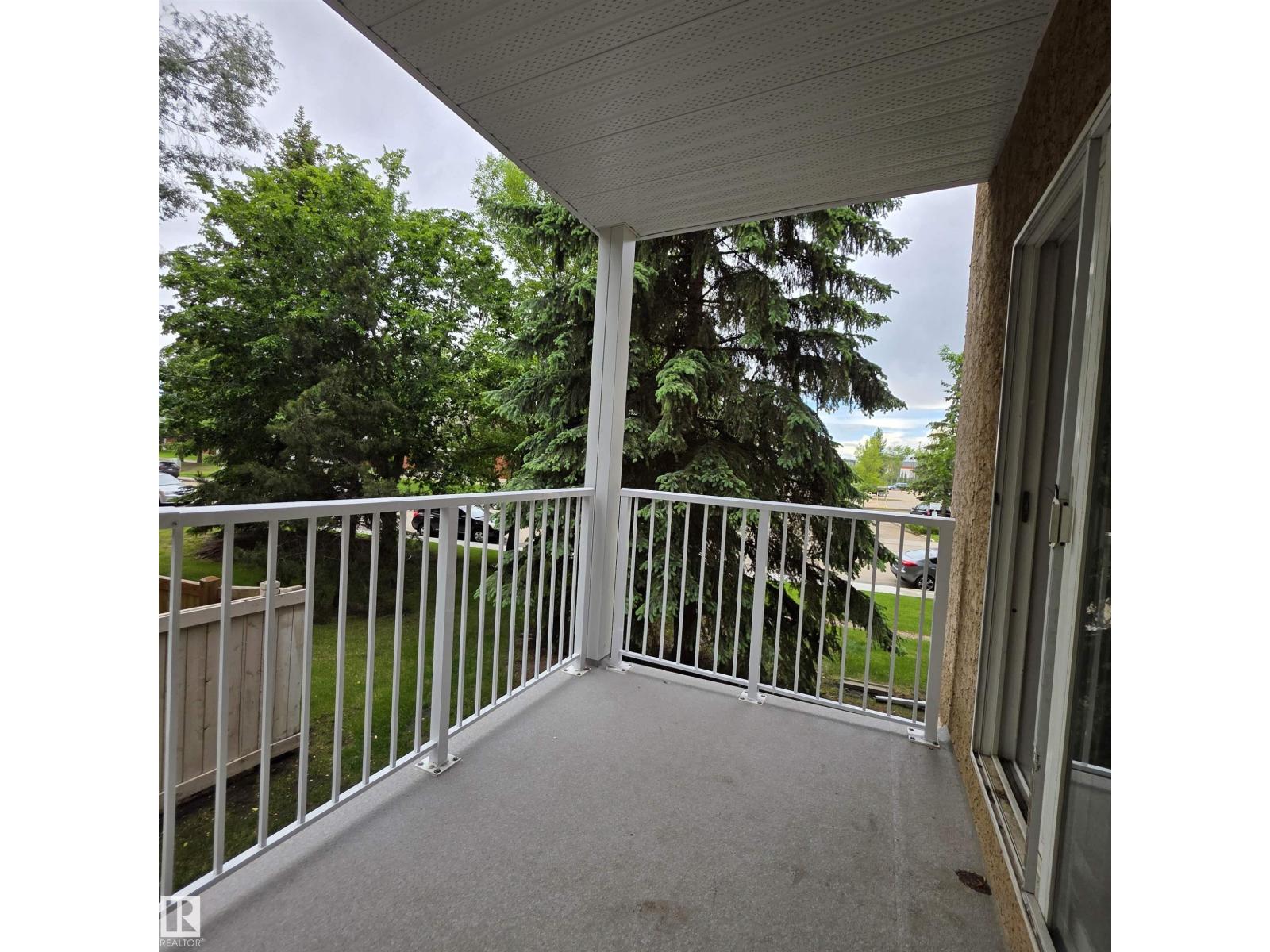 #201 17467 98A AV NW - 27