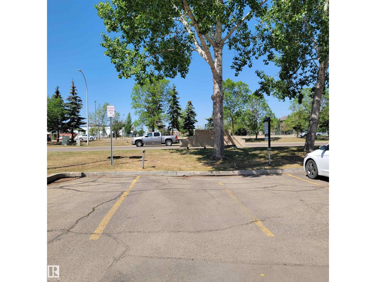 #201 17467 98A AV NW - 29