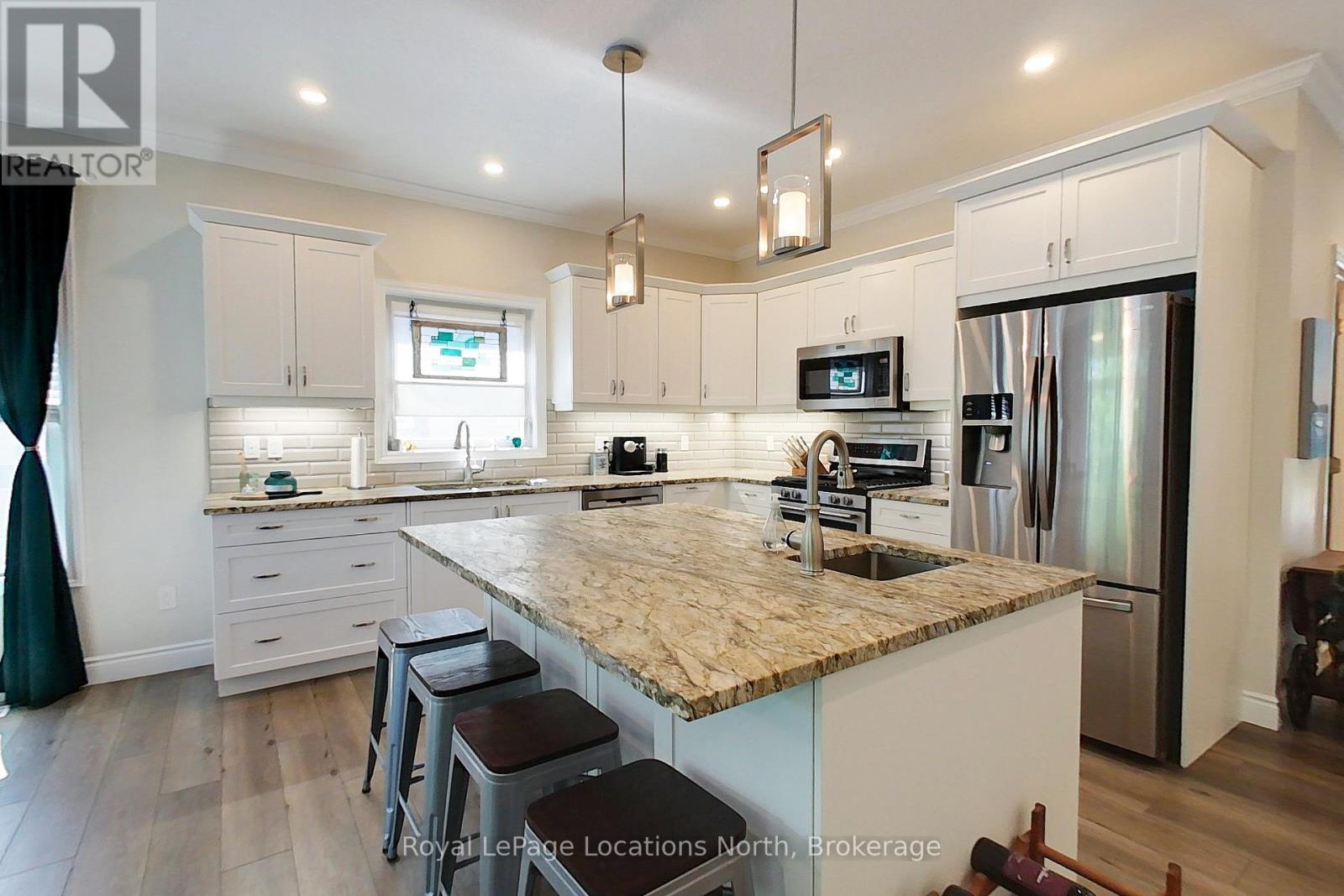 #25 410 RIDGE ROAD - 4