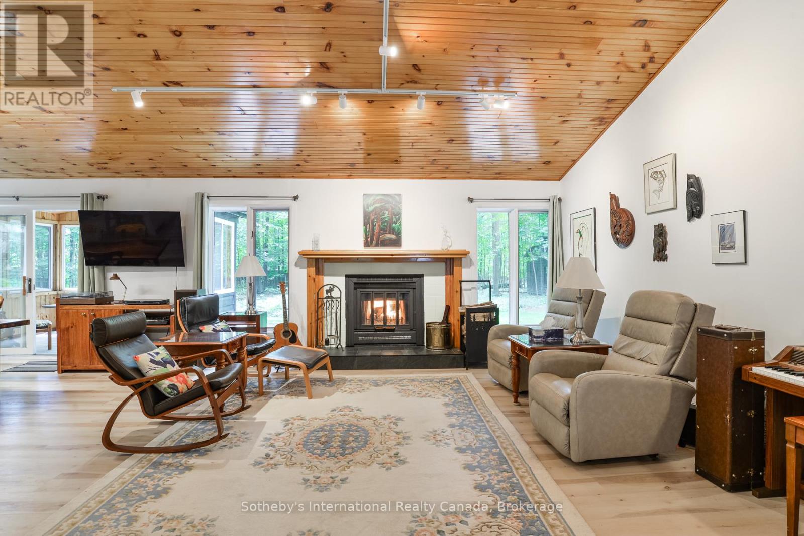 200 TIFFANY TRAIL - 9
