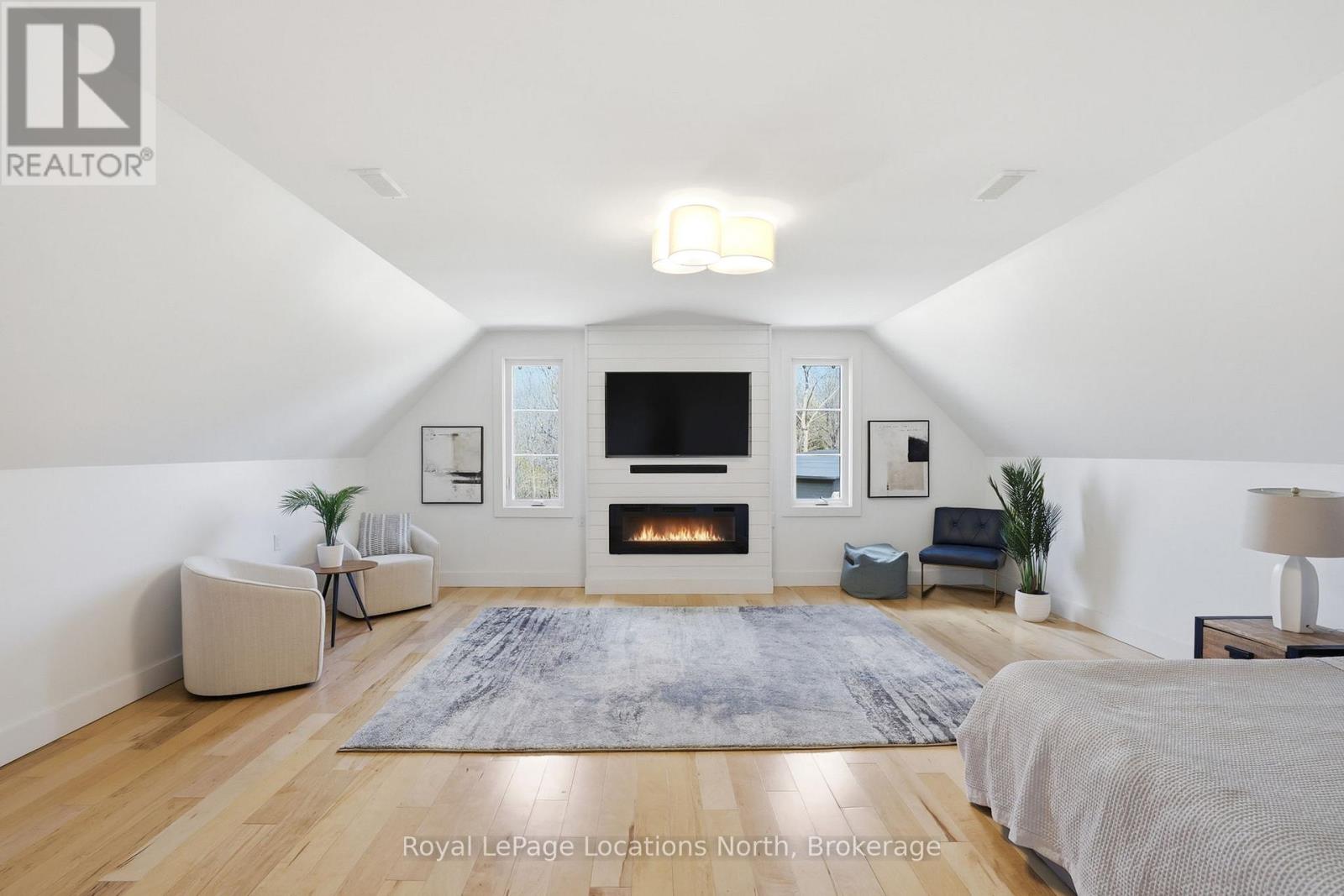 66 GORDON CRESCENT - 17
