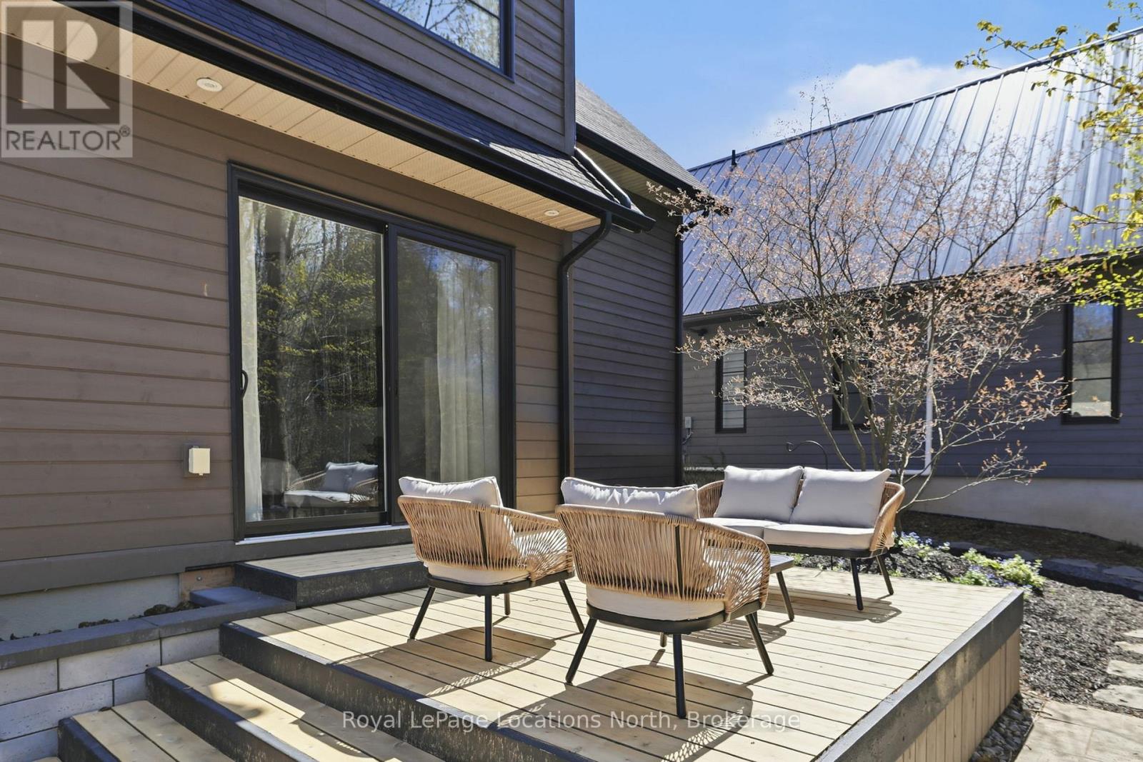 66 GORDON CRESCENT - 22