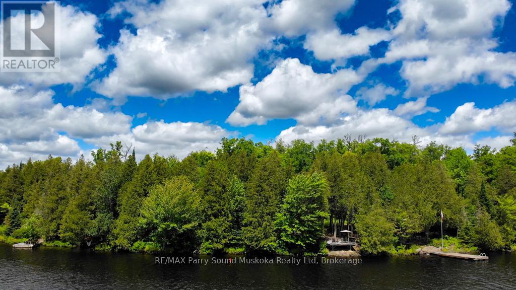 634 WA WHITESTONE LAKE - 13
