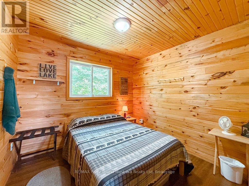 634 WA WHITESTONE LAKE - 35