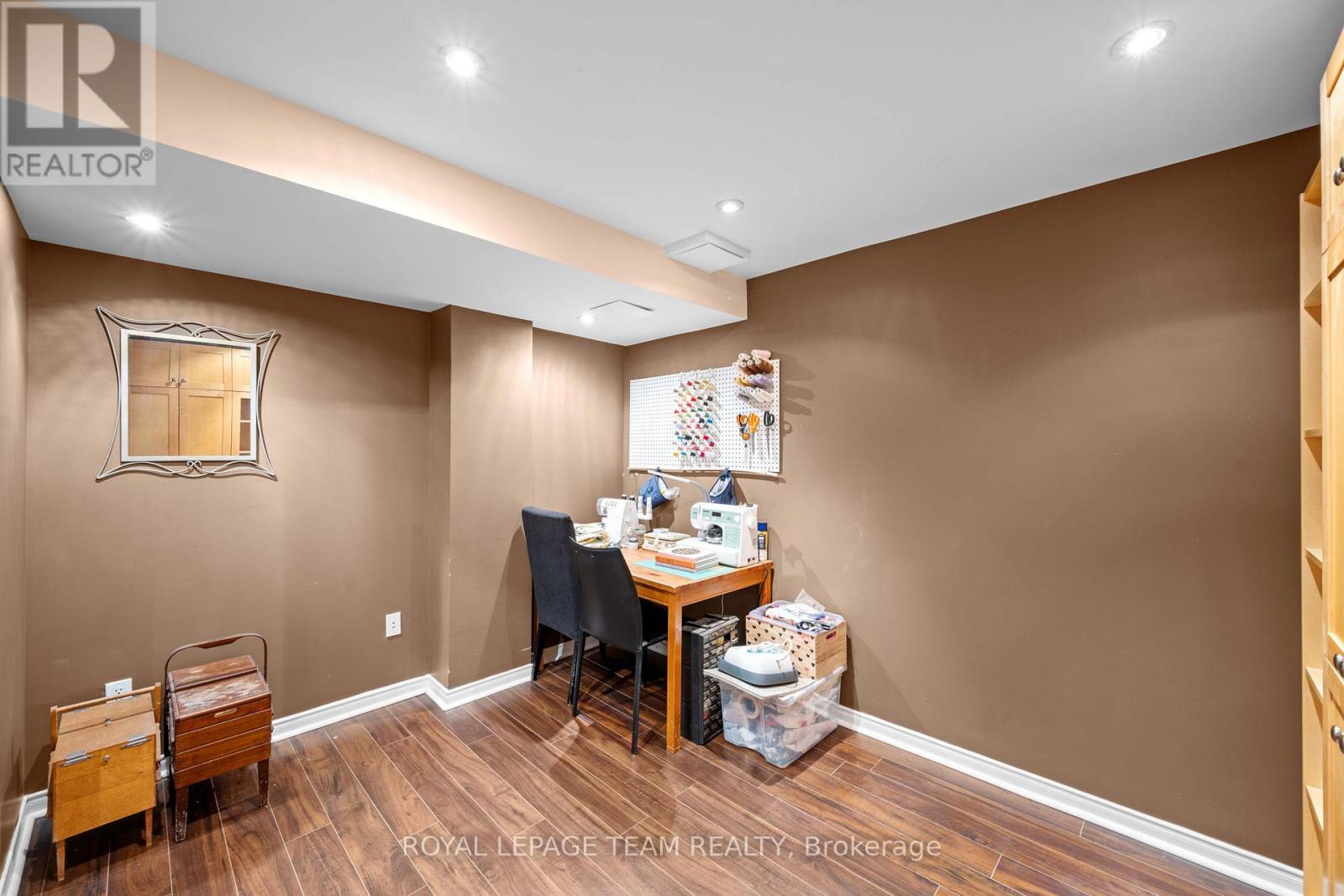 4 Bed, 3 Bath House for Sale in Ottawa – 73 DEERFOX DRIVE, Ottawa – MLS# X13461046 - Image 33