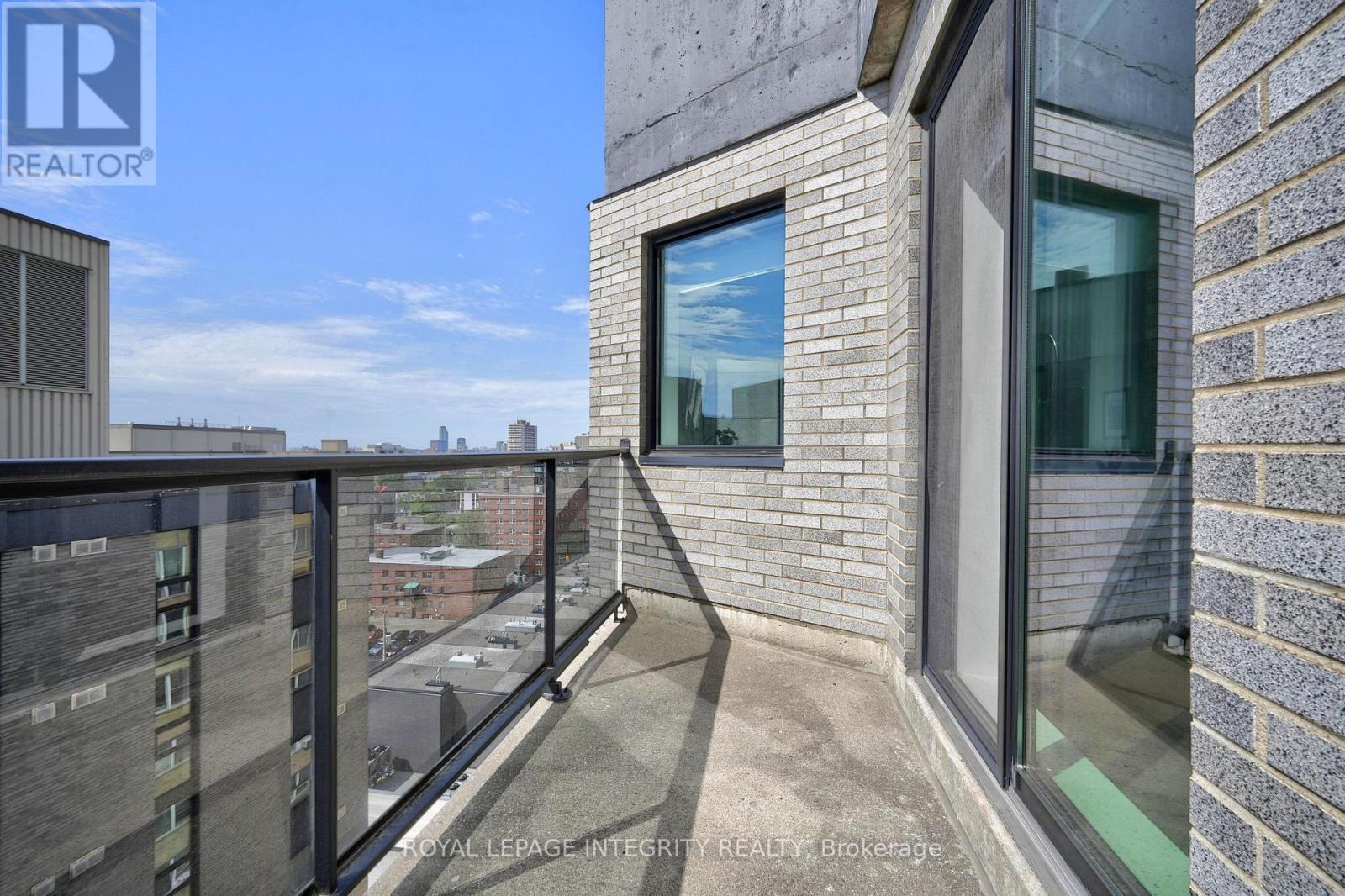 1 Bed, 1 Bath House for Sale in Ottawa – PH1 – 18 NEPEAN STREET, Ottawa – MLS# X13461196 - Image 26
