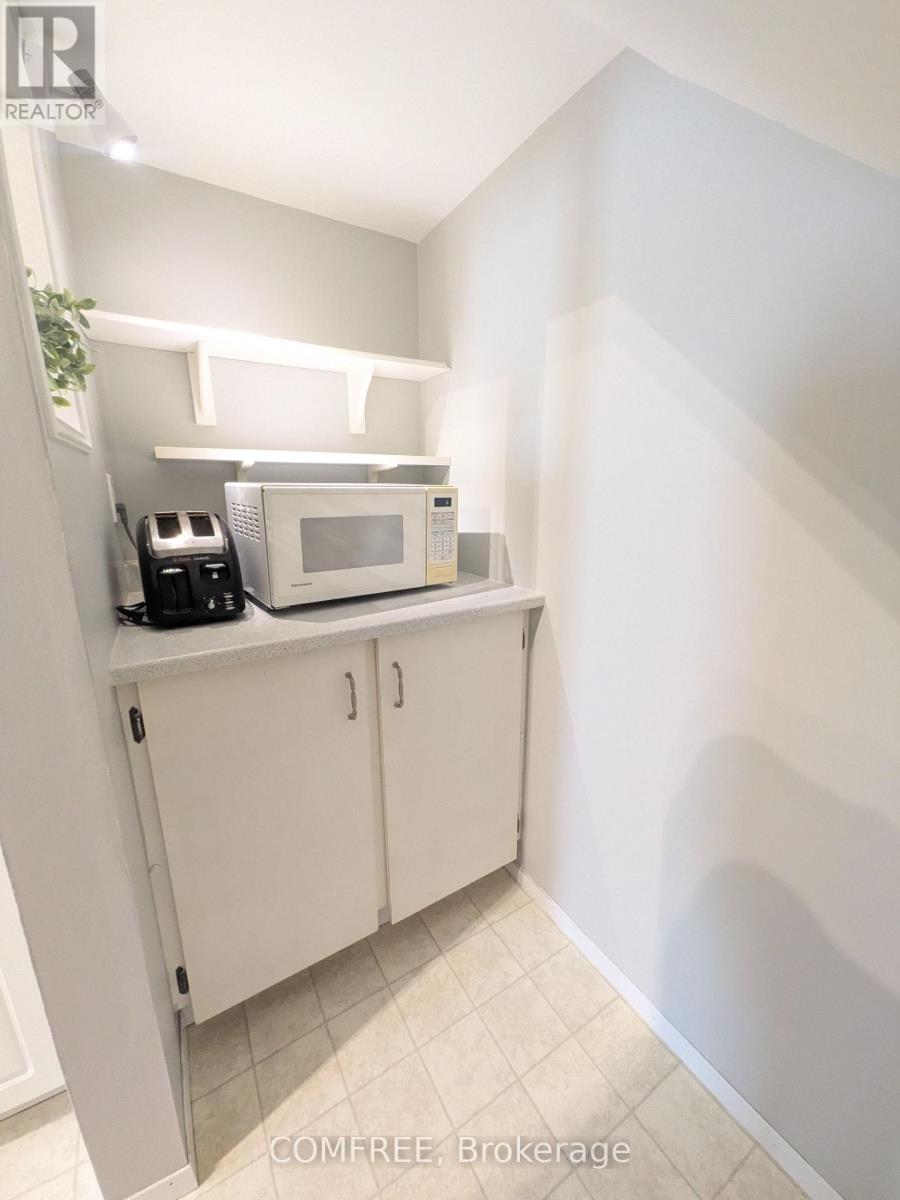 2 Bed, 2 Bath House for Sale in Ottawa – 8B FORESTER CRESCENT, Ottawa – MLS# X13461224 - Image 7