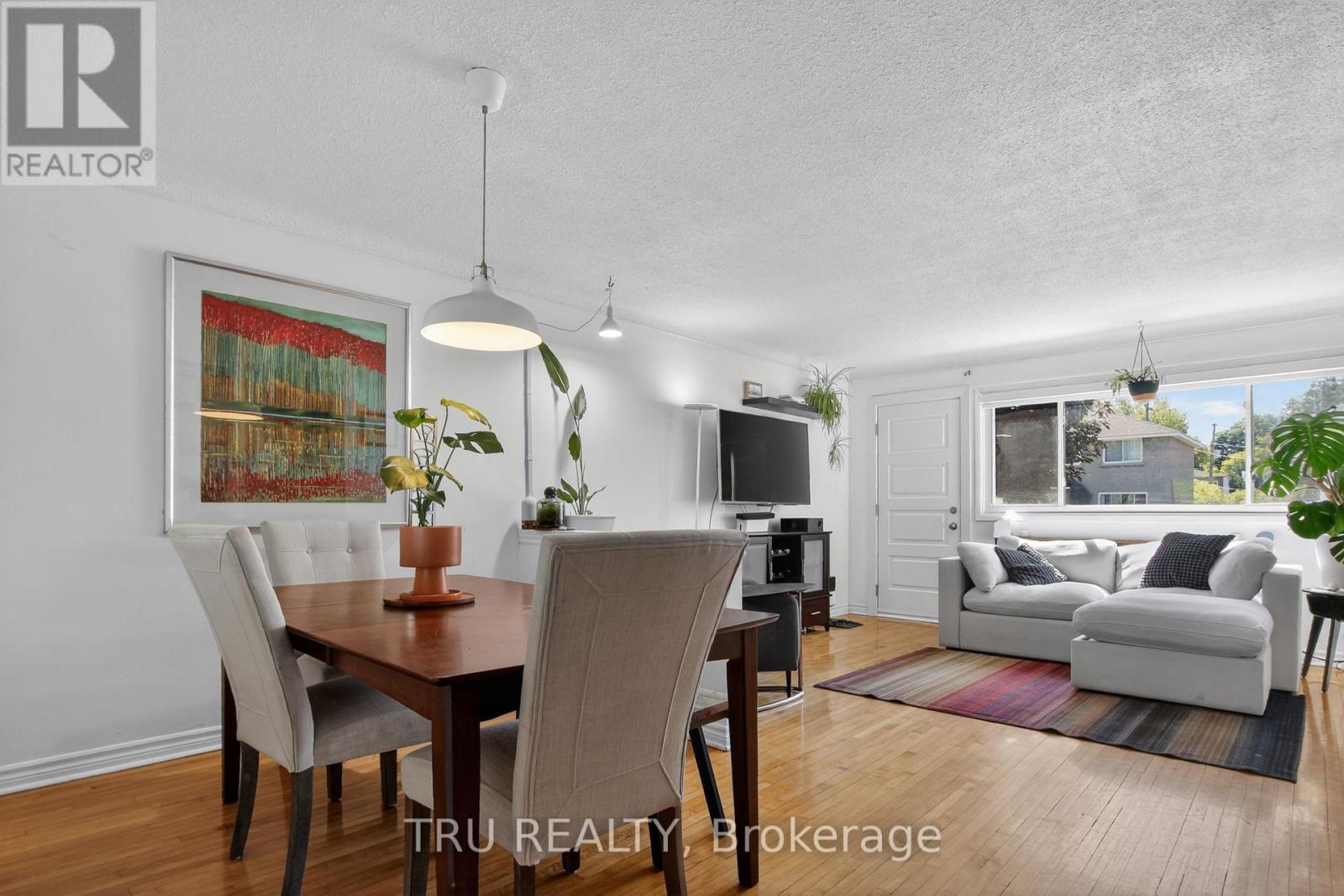 3 Bed, 2 Bath House for Rent in Ottawa – 1253 EMPEROR AVENUE, Ottawa – MLS# X13461228 - Image 8