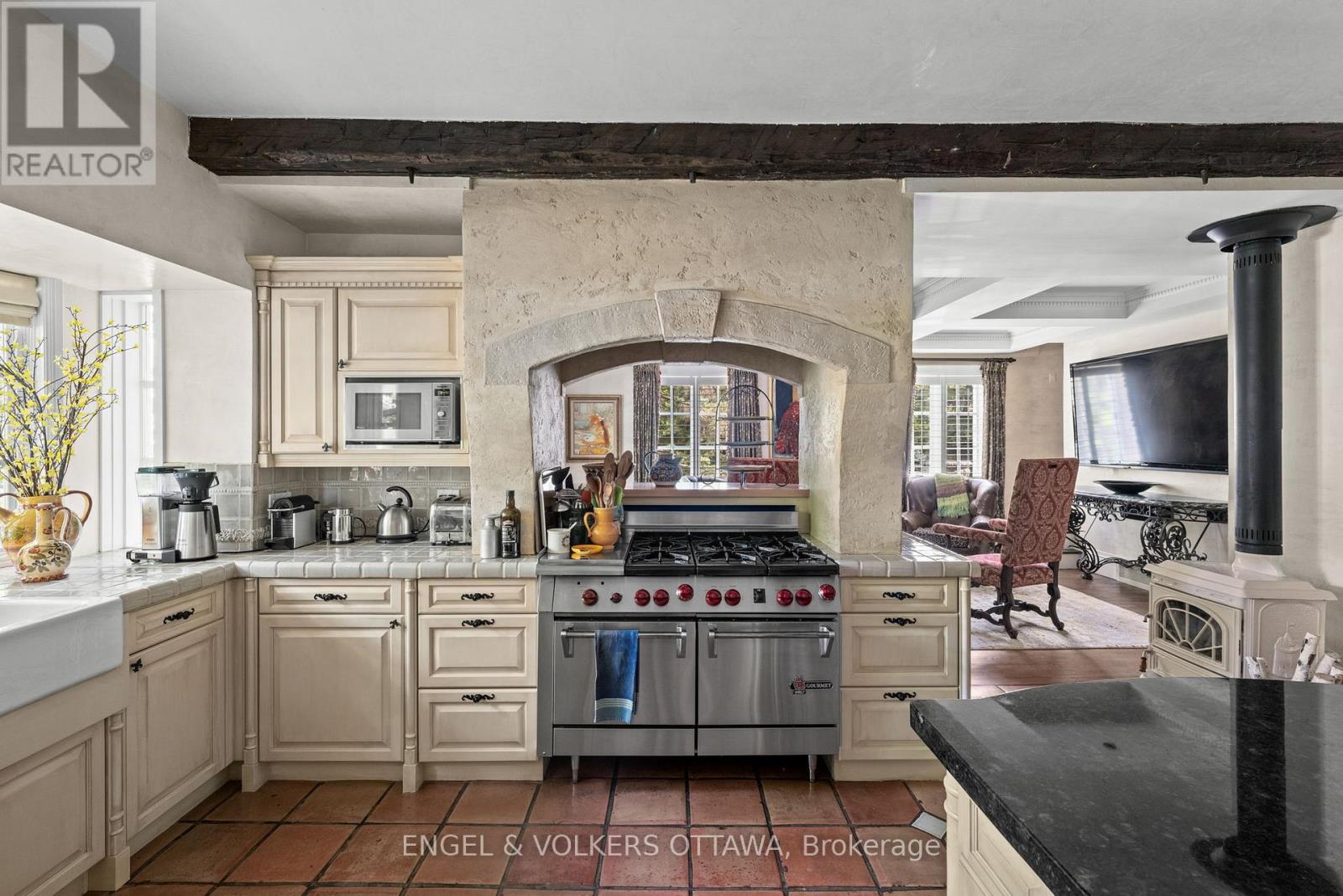 218 COLTRIN ROAD - 10