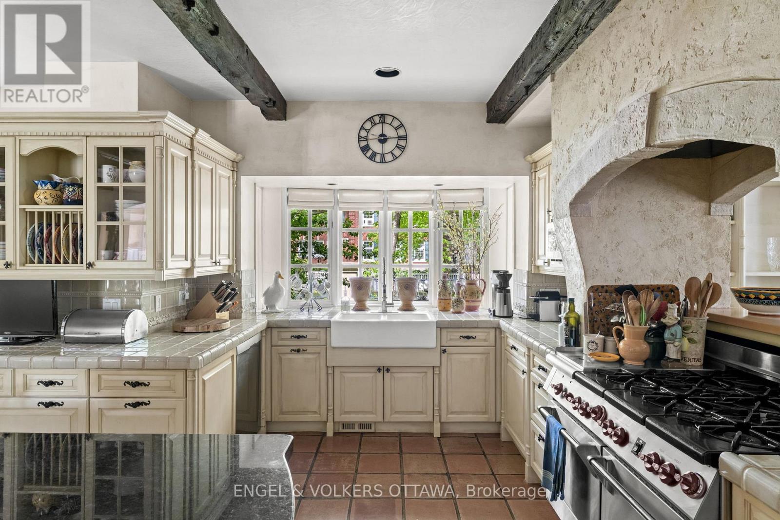 218 COLTRIN ROAD - 11