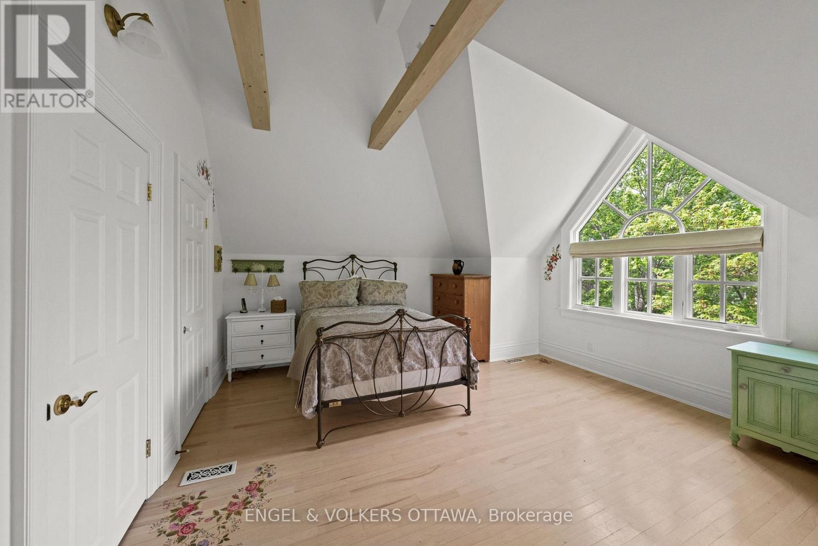 218 COLTRIN ROAD - 27