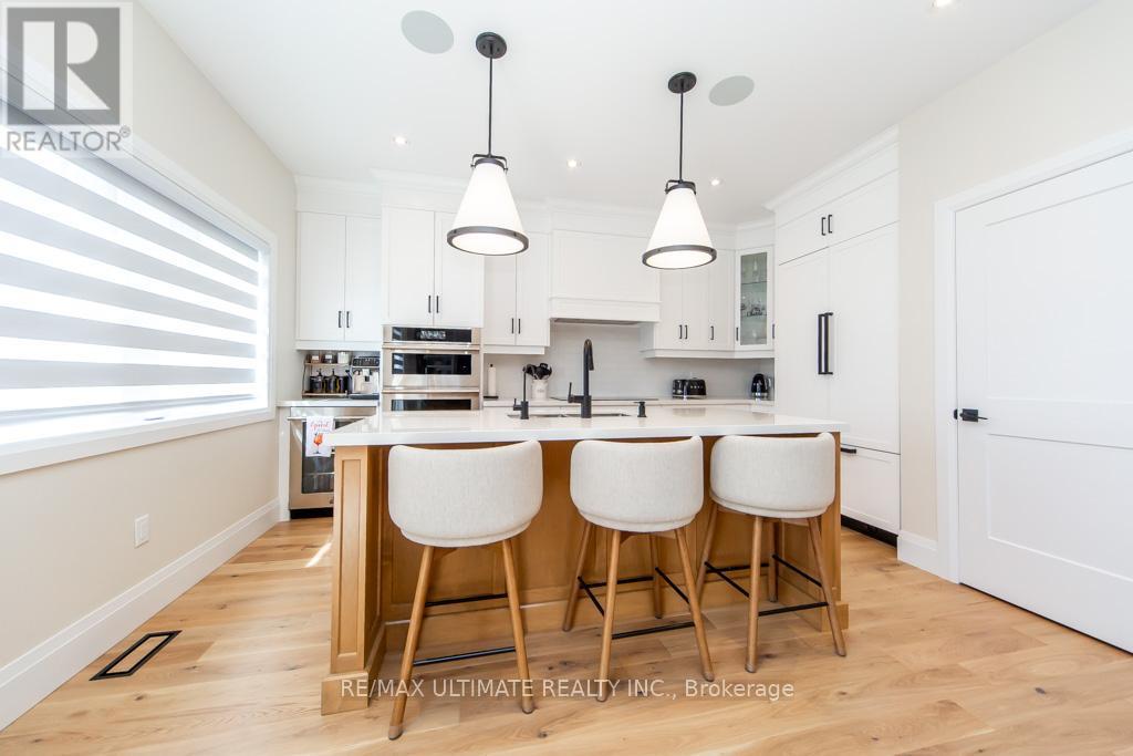 #6 100 WATERSHORE DRIVE - 13