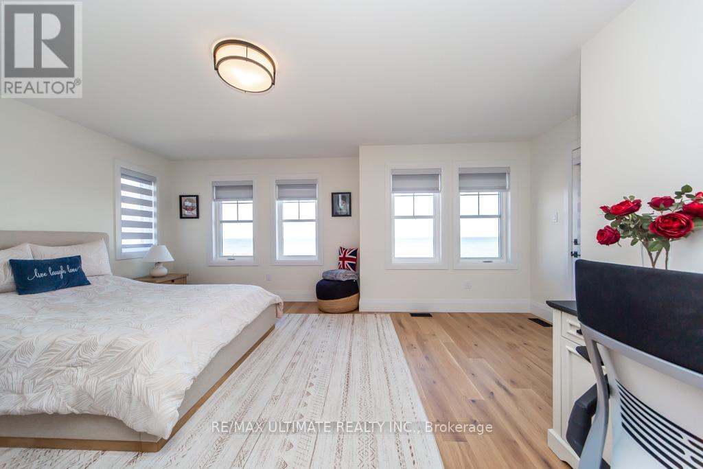 #6 100 WATERSHORE DRIVE - 22