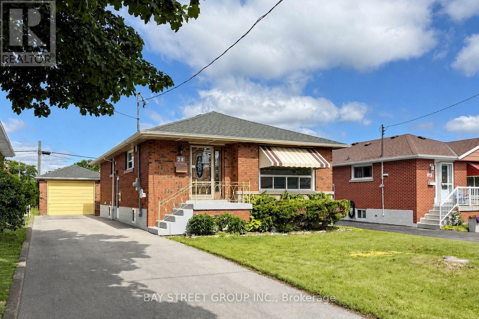 28 WARREN AVENUE - 1
