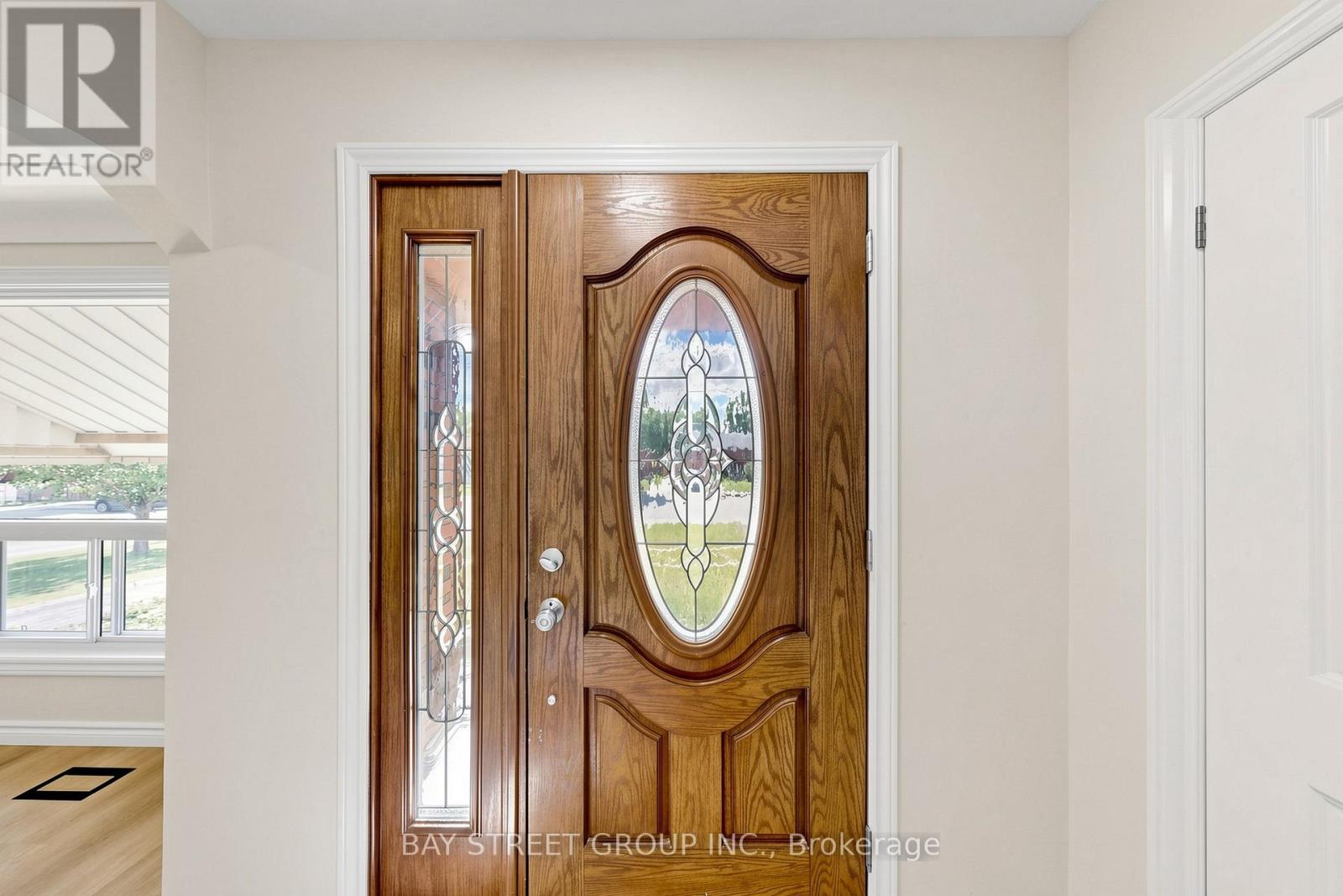 28 WARREN AVENUE - 18