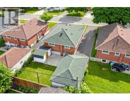 28 Warren Avenue, Hamilton, ON L9A3C6 Photo 41