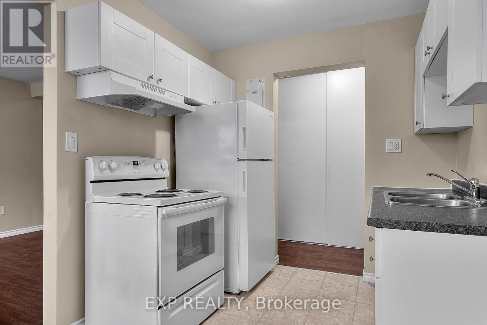 4663 HURON STREET - Image 4