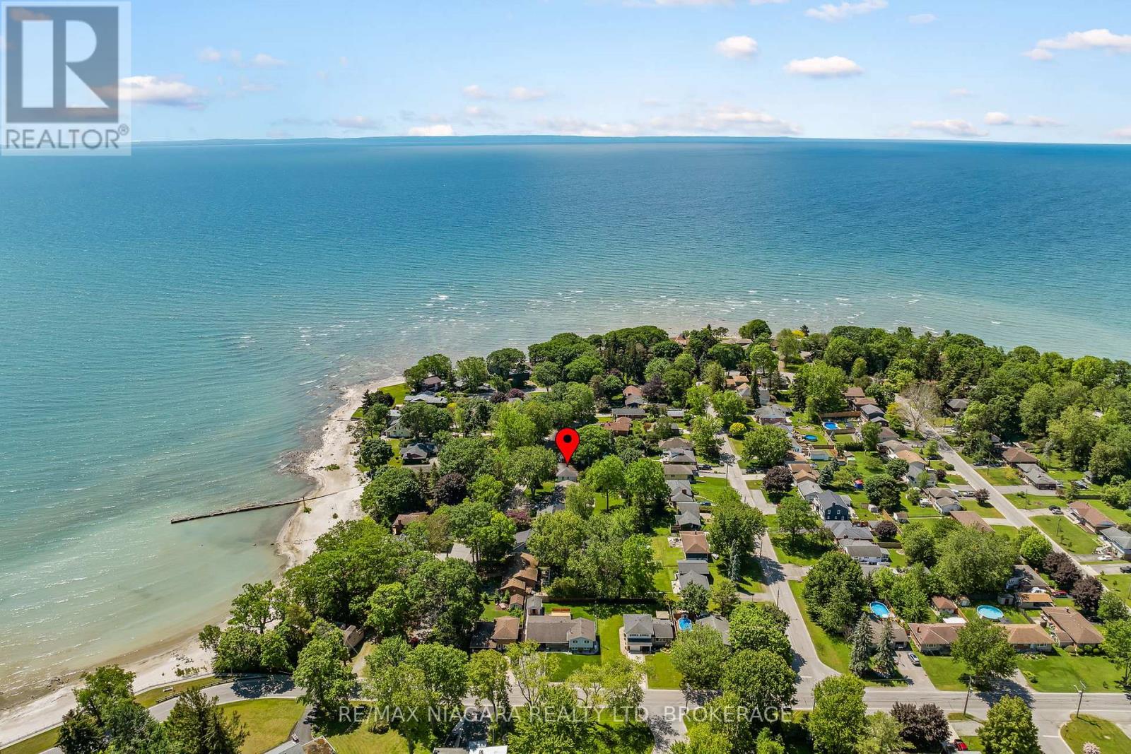 48 OAKRIDGE CRESCENT - 28