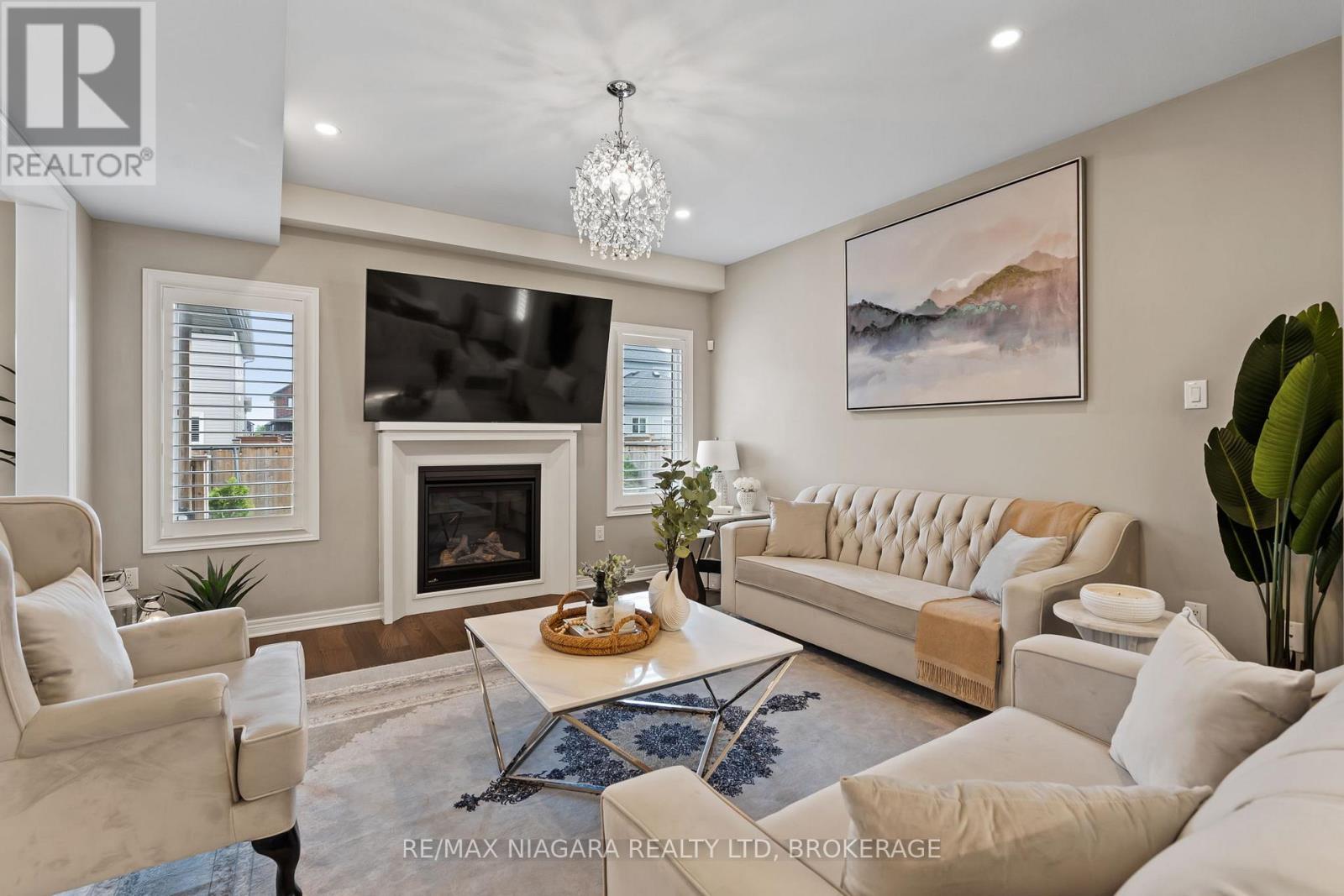 91 QUEBEC AVENUE - 10