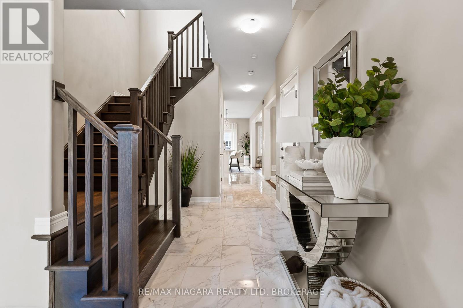 91 QUEBEC AVENUE - 3